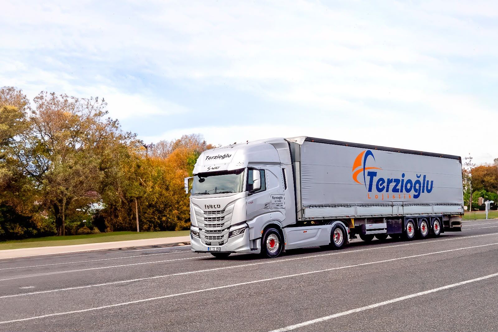 Terzioğlu Lojistik S-WAY çekici, TIR taşımacılığı
